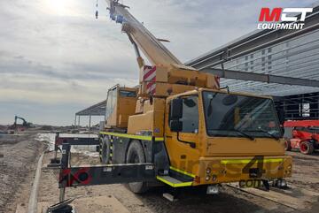 Liebherr 2017   LTM1040-2.1