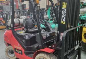 Enforcer FG35T 3.5 Tonne LPG Container Mast Forklift