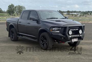 Ram 2022   1500 WARLOCK UTE
