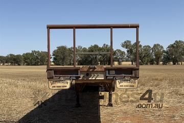 1986 FRUEHAUF TRI-AXLE FLAT TOP TRAILER