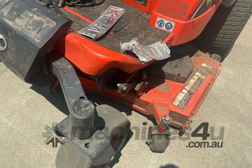 Kubota ZD1221R-AU Ride On Mower