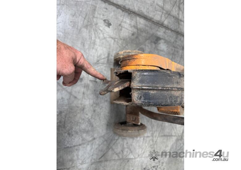 Partner Edge Trimmer 2 Stroke