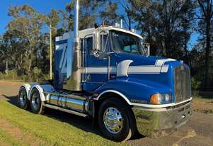 2010 Kenworth T402 IT Bunk, Cummins ISX, 465k kms on crate motor, 18sp