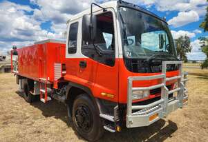 Isuzu FSS550 4x4 Single Cab Traytop Firetruck. Ex NSW Rural Fire Service.
