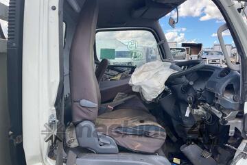2014 Mitsubishi Fuso Canter 515 Table Top