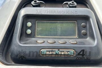 2013 FTE 3A Tri Axle Tri Axle Refrigerated Pantech Trailer