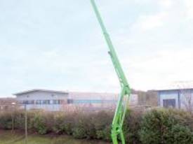 HR18 4x4 Self Propelled Boom Lift - picture0' - Click to enlarge