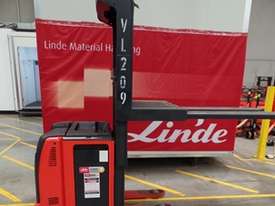 Used Forklift: V08L - Genuine Pre-owned Linde - picture0' - Click to enlarge