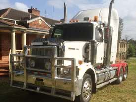 2005 Western Star 60 Series 4800 - picture0' - Click to enlarge