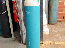 Buy Your Own Welding and Oxygen Gas Bottles - picture1' - Click to enlarge