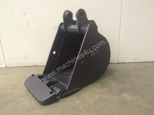 350MM TOOTHED TRENCHING BUCKET SUIT 1-2T EXCAVATOR D632