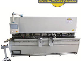 DERATECH PRACTICA CNC SHEAR - picture0' - Click to enlarge