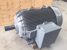 200 kw 270 hp 6 Pole 415 v AC Electric Motor - picture0' - Click to enlarge