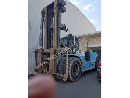 2003 SMV 32 Tonne Forklift