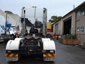 FREIGHTLINER ARGOSY Full Truck wrecking for parts to be sold  - picture2' - Click to enlarge