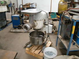food mixer -mincher - picture0' - Click to enlarge