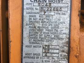 Chain Hoist 1Tonne Electric 3 Phase - picture0' - Click to enlarge