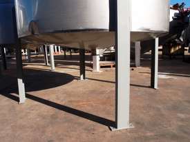 Stainless Steel Mixing Tank (Vertical), Capacity: 10,000Lt - picture1' - Click to enlarge
