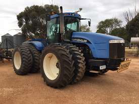 New Holland TJ275 FWA/4WD Tractor - picture1' - Click to enlarge