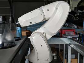 KUKA KR3 AGILUS 6 Axis Robotic Arm - picture0' - Click to enlarge