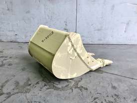 UNUSED 450MM DIGGING BUCKET TO SUIT 1-2T EXCAVATOR E021 - picture1' - Click to enlarge