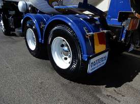 Isuzu FVZ1400 Cab chassis Truck - picture2' - Click to enlarge