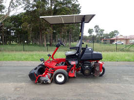 Toro Greensmaster 3150 Golf Greens mower Lawn Equipment - picture0' - Click to enlarge