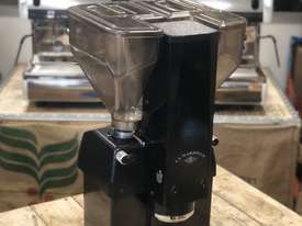 LA MARZOCCO SWIFT DUAL HOPPER BLACK ESPRESSO COFFEE GRINDER - picture0' - Click to enlarge