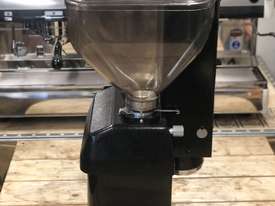 LA MARZOCCO SWIFT DUAL HOPPER BLACK ESPRESSO COFFEE GRINDER - picture1' - Click to enlarge