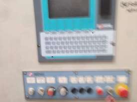 1997 Cnc machine   - picture2' - Click to enlarge