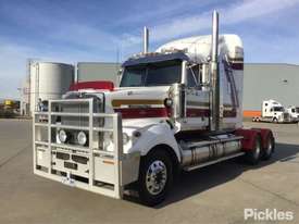 2012 Western Star 4900FX - picture2' - Click to enlarge