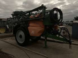 Amazone UX3200 Super 3200L Trailed Spray Unit - picture0' - Click to enlarge
