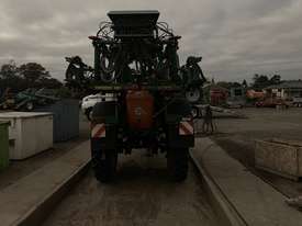 Amazone UX3200 Super 3200L Trailed Spray Unit - picture1' - Click to enlarge