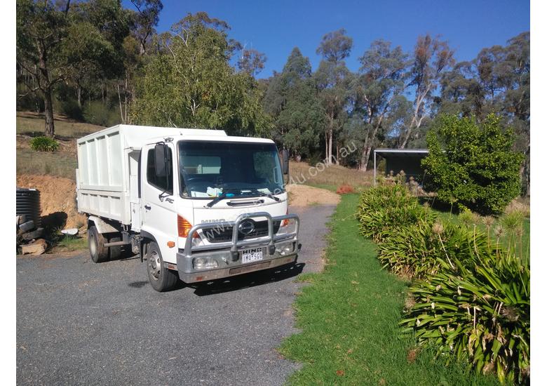 caption Hino Tipper For Sale