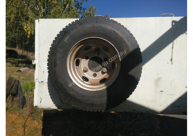 caption Hino Tipper For Sale