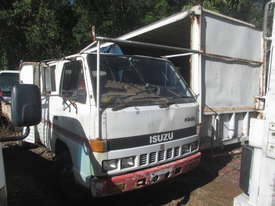 1985 Isuzu NKR57 - Wrecking - Stock ID 1627 - picture0' - Click to enlarge