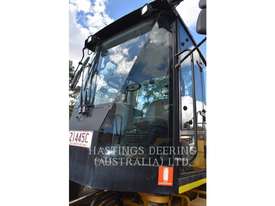 CATERPILLAR CS56B Vibratory Single Drum Smooth - picture2' - Click to enlarge