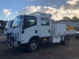 Isuzu NPS300 Service Truck 4x4 Crew Cab - picture0' - Click to enlarge