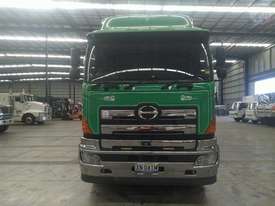 Hino SS1E 700 - picture0' - Click to enlarge