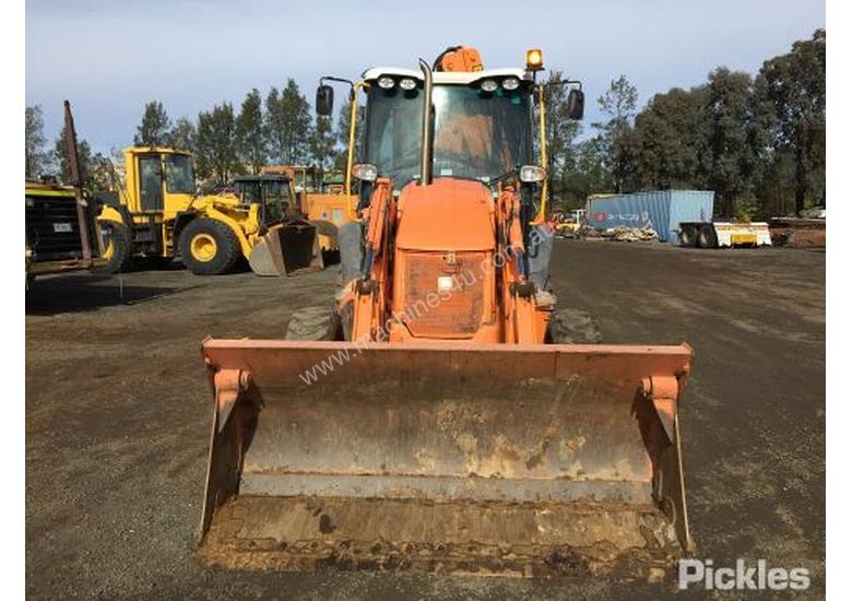 caption 2012 JCB 3CXSMAEC