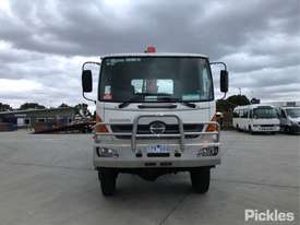 2005 Hino GT - picture1' - Click to enlarge
