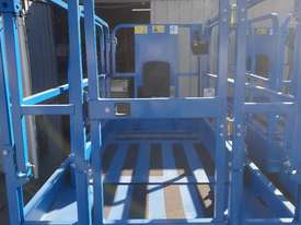BRAND NEW GENIE 32FT SCISSOR LIFTS ELECTRIC - picture2' - Click to enlarge