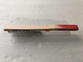 Lincoln Electric Stainless Steel Wire Brush 3 x 19 K3181-1 - picture1' - Click to enlarge