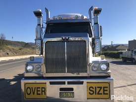 2012 Western Star 4800FX Stratosphere - picture2' - Click to enlarge