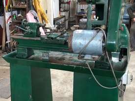 Lathe Hercus Precision Model B Machine No 7421 - picture0' - Click to enlarge