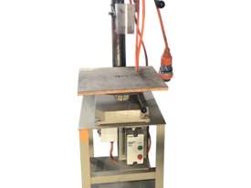 Drilmore Pedestal Drill 3 Phase 415 Volt 13mm M13R  - picture0' - Click to enlarge