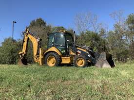 Caterpillar 432E Premier Backhoe Loader - picture2' - Click to enlarge