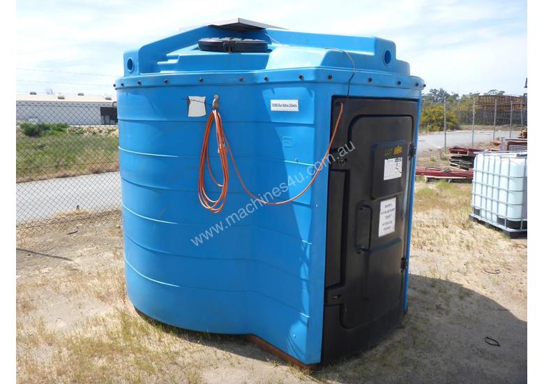caption Harlequin AdBlue Fuel Station - S/N: Tank - 5120 & Electrical Assy - 7309