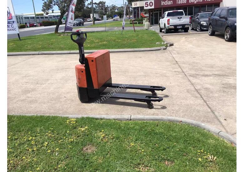 Used Toyota Used second hand Toyota 2 Ton Electric Pallet Truck Pallet