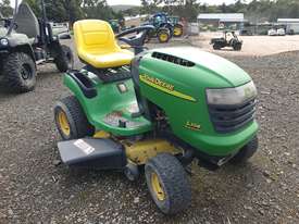 John Deere L108 Ride on Lawn Mower - picture0' - Click to enlarge